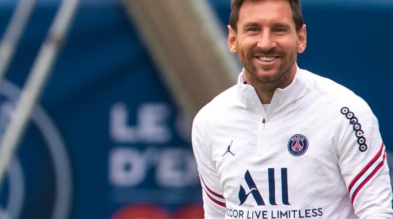 Debut de Lionel Messi con PSG produce “locura” en París