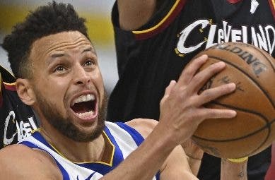 Stephen Curry pacta US$215 cuatro temporadas