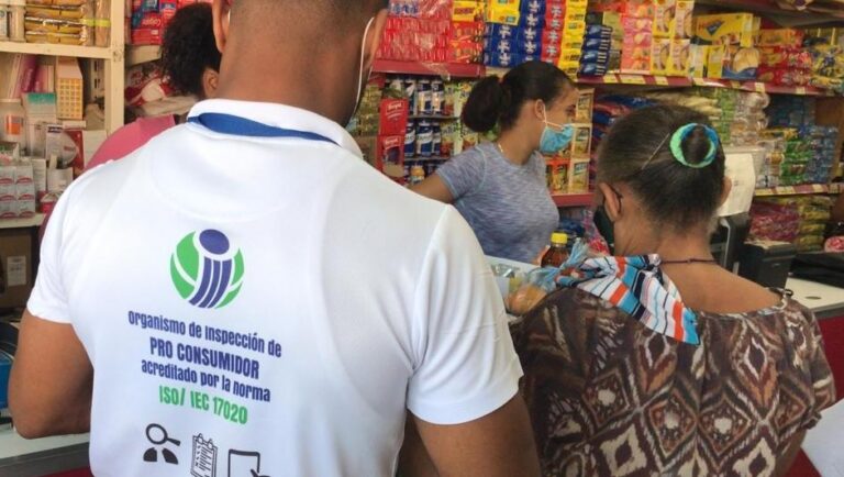 Decomisaron en establecimientos RD miles de productos falsificados