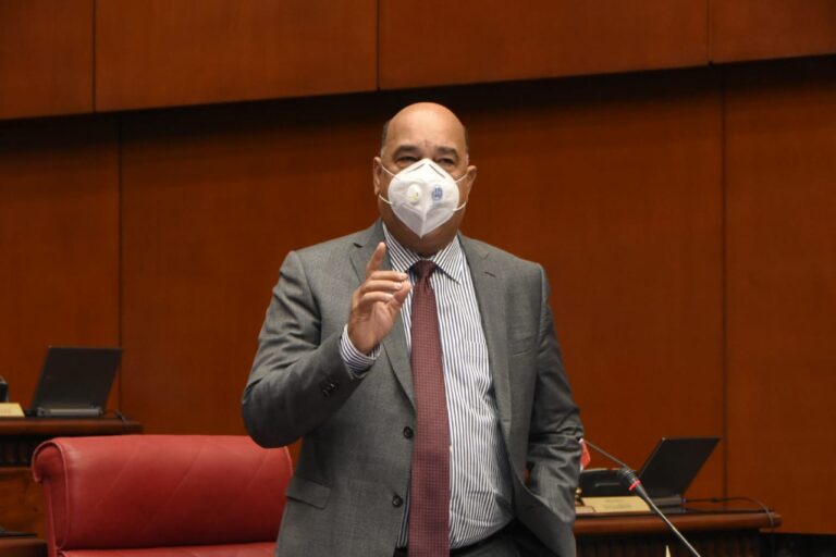 Senador Bauta Rojas recomienda medidas ante presencia de Fiebre Porcina Africana en RD