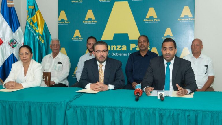 Alianza País plantea incluir en la Constitución un tope al endeudamiento público
