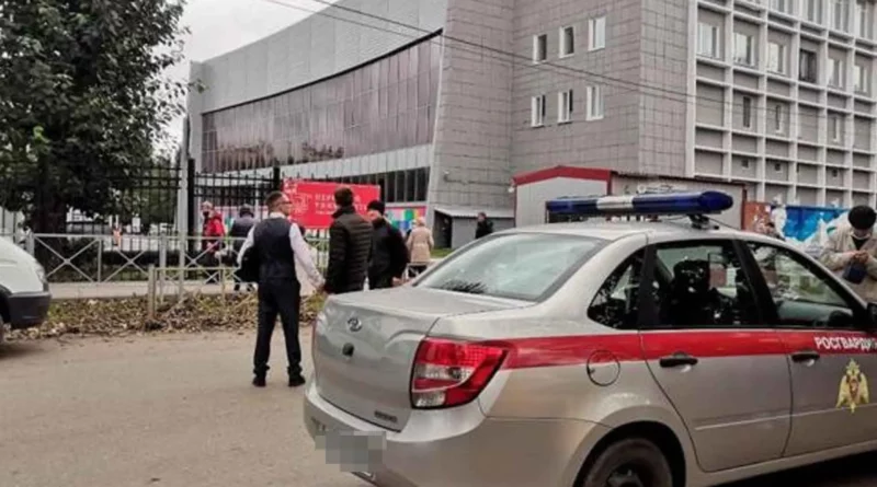 Al menos 8 muertos y 24 heridos en un tiroteo en una universidad de Rusia
