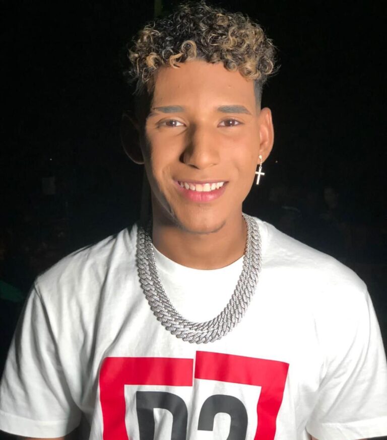 Cantante LuisOn se destaca con su talento musical y letras límpias