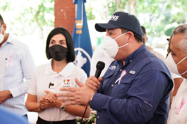 Primera dama, SNS y Senasa realizan jornadas de prevención para detección oportuna del cáncer de Mama