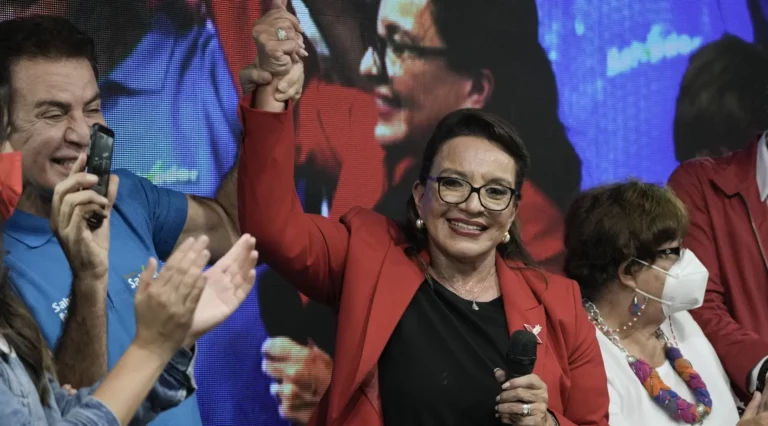 Xiomara Castro se proclama presidenta electa de Honduras