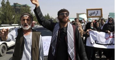 Afganistán: Manifestantes exigen en calles justicia social e igualdad