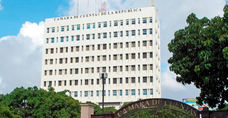 Auditorías Cámara Cuentas dejan mal parados a parientes de Danilo