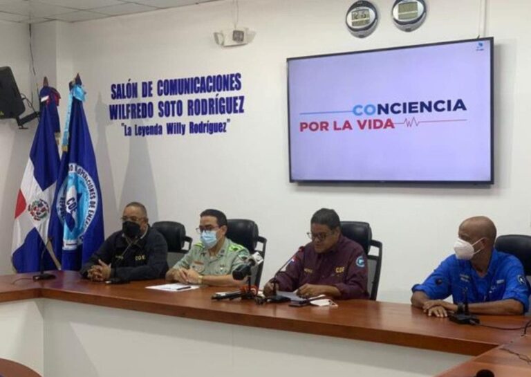 COE: reporta 14 muertes y 122 accidentes