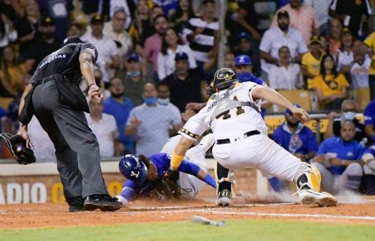 Águilas vencen al Licey y quedan solas en segundo lugar