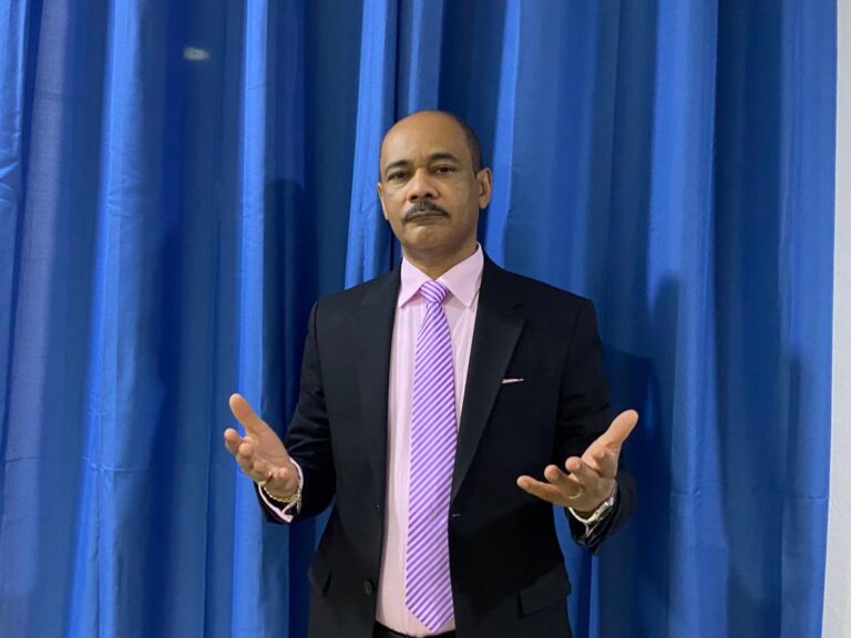 PASTORES LLAMAN A LA POBLACIÓN A ENFRENTAR EL NUEVO AÑO CON EXPECTATIVAS DE FE Y ESPERANZA, Y AL GOBIERNO A RESPONDER LOS DESAFÍOS IMPOSTERGABLES