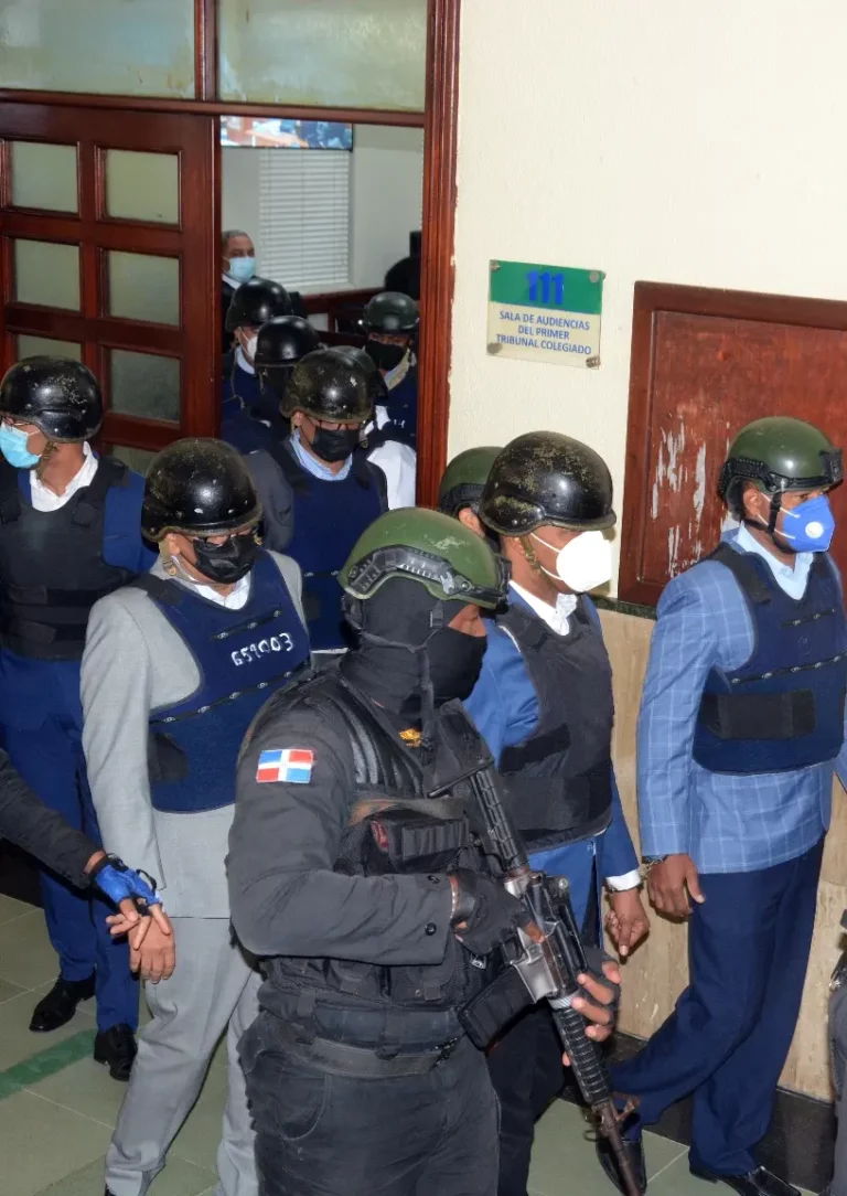 Todo se sabe: Imputado habría obligado a esposos de La Vega venderle finca