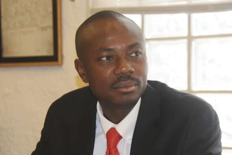 Estados Unidos deporta a líder haitiano tras viaje a África