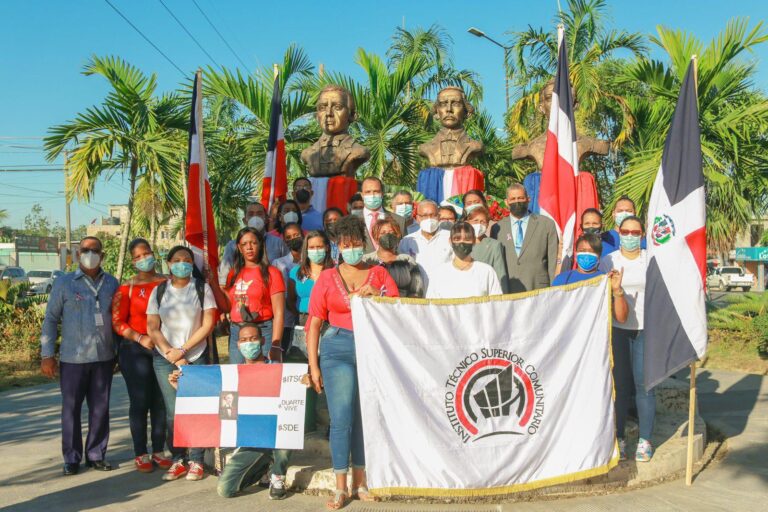 ITSC conmemora 209 aniversario del natalicio de Juan Pablo Duarte.