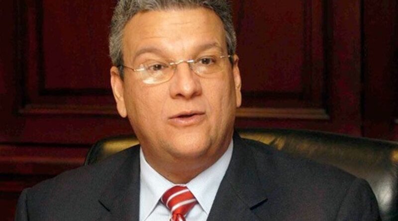 Milagros Ortiz Bosch revela porqué no ha sido destituido a Lisandro Macarrulla, Ministro de la Presidencia