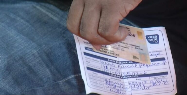 Ministerio de Salud Pública extiende hasta el 21 de febrero la presentación de la tarjeta con tres dosis