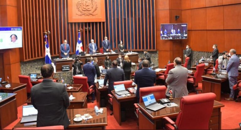 Senado aprueba préstamo de 300 millones de dólares para mitigar consecuencias del covid-19