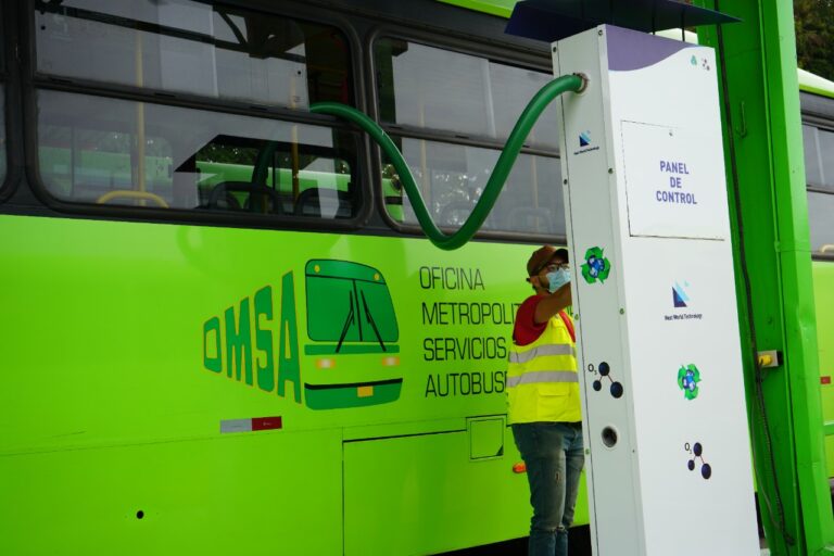 OMSA habilita estaciones de desinfección de sus autobuses para disminuir la propagación del coronavirus