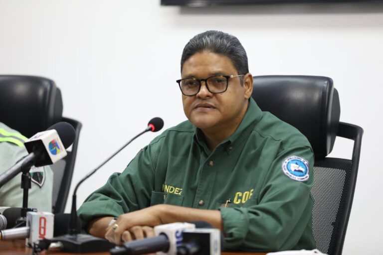 COE eleva a 15 las provincias en alerta por sistema frontal en RD