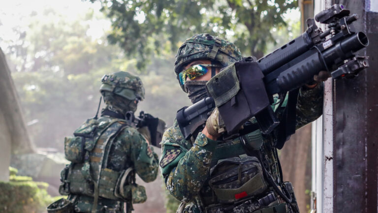 China introducirá sanciones contra EEUU por la venta de armas a Taiwán