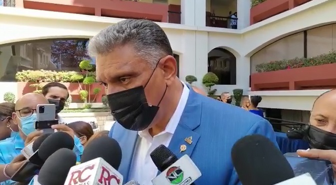 Chú Vásquez advierte los que se robaron el país no se van a robar la paz de los dominicanos