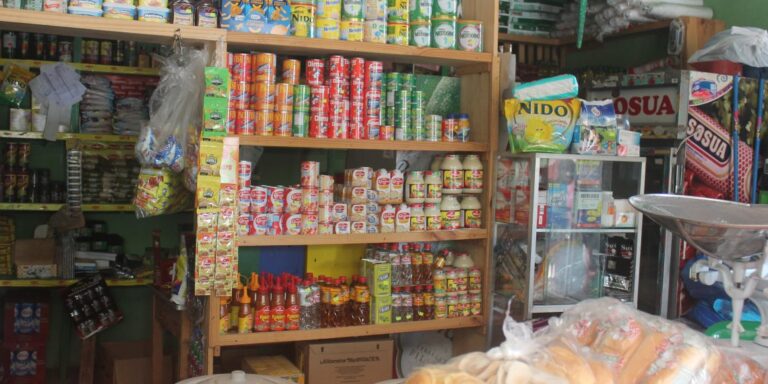 Comerciantes preocupados por las alzas de los precios