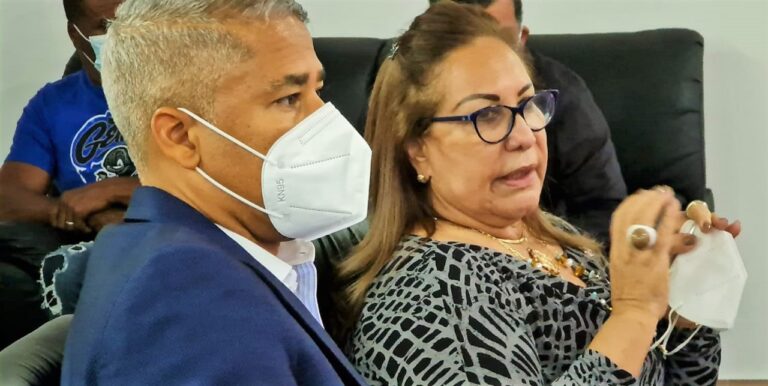 Cueto y Santos anuncian sede XL Copa Independencia Boxeo, Ecuador y Panamá inscriben delegaciones; escogen jueces