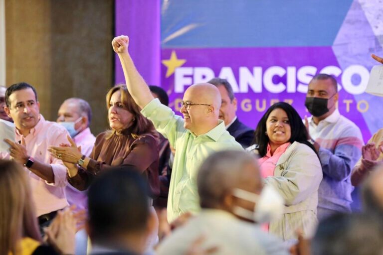 Domínguez Brito propone un pacto por empleos