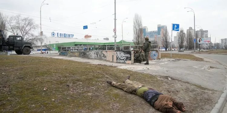 Las tropas rusas llegan a la capital de Ucrania