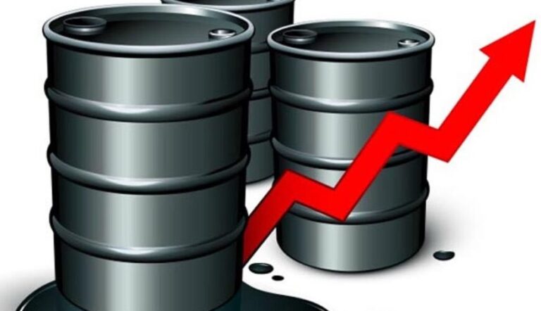 Petróleo supera los 100 dólares por «operación» rusa en Ucrania