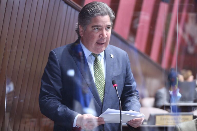 Diputados aprueban proyecto para paso a desnivel Plaza de la Bandera