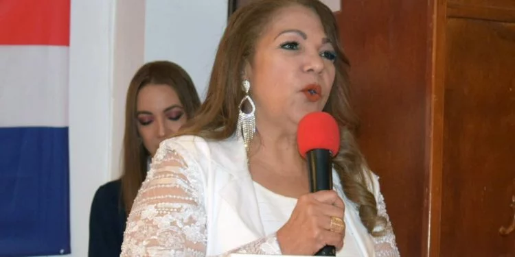 Ex precandidata a diputada del PRD Nancy Jiménez acusa a Miguel Vargas de despojarla de candidatura para  elecciones 2020