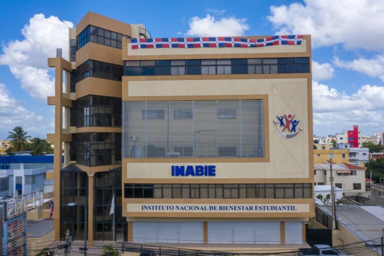 INABIE dice que ha pagado RD$1,682 millones en anticipos a suplidores de almuerzo