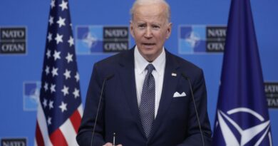 Biden «decepcionado» por no poder cruzar a Ucrania para ver la situación