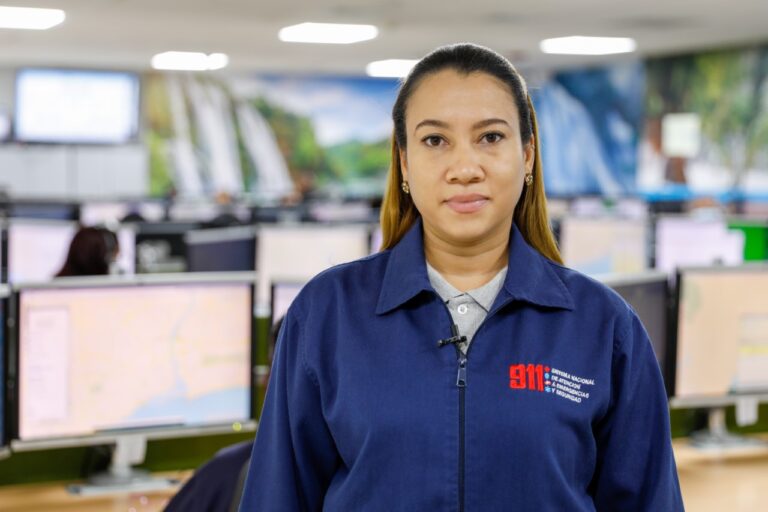 El rol de la mujer en la atención a las emergencias rompe estereotipos en el Sistema 9-1-1