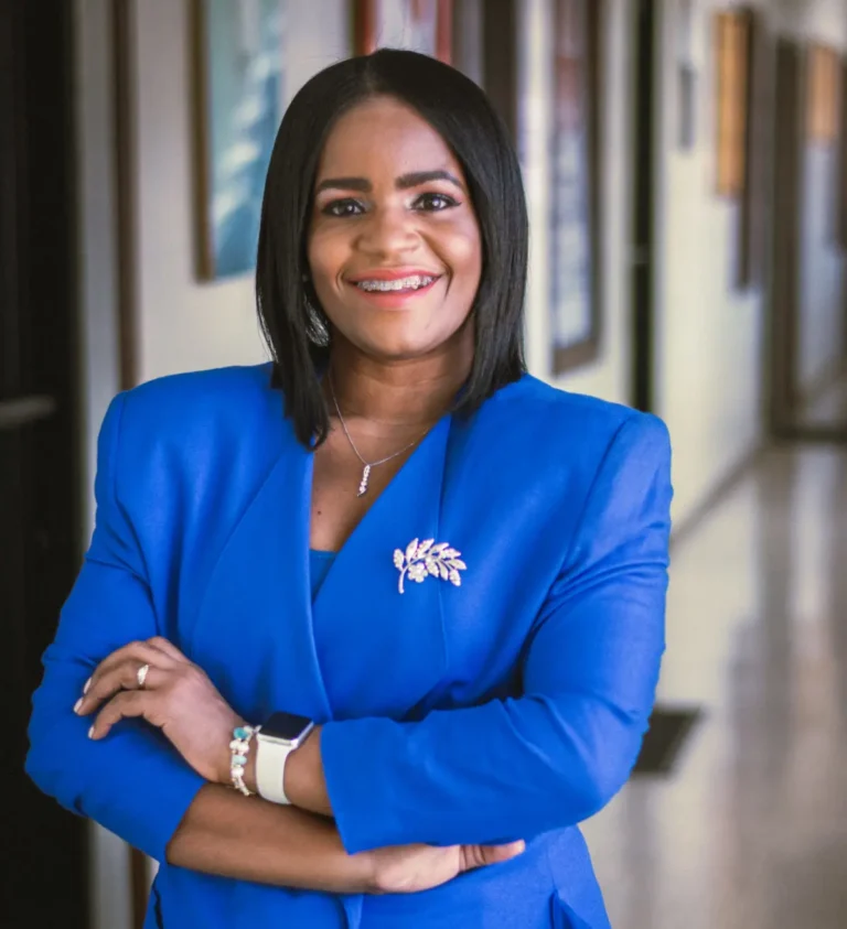 Salud y pensiones serán resueltas por la ciudadanía, informada en las calles