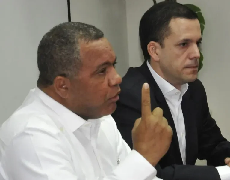 Intrant sacará carros y guaguas que no pertenezcan a corredor