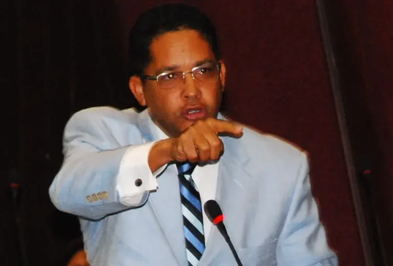 Diputado Eugenio Cedeño advierte al PRM no perredeizarse