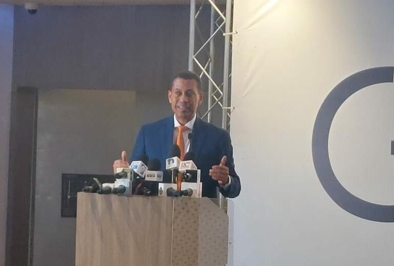 Guido no se va del PRM y acusa gobierno de Abinader de tener un sello oligárquico