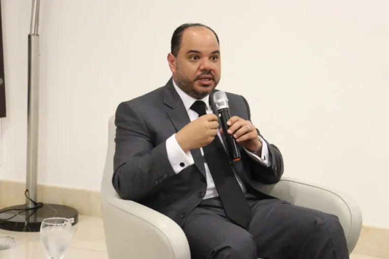 Pablo Ulloa pide MP revocar archivo caso Inposdom