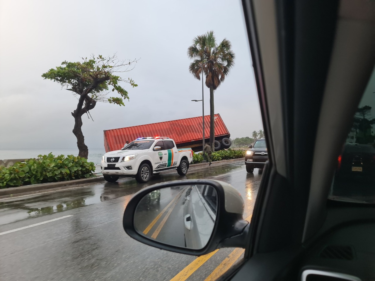 Patana se accidenta en la avenida George Washington