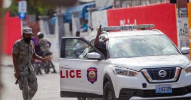Policía de Haití liberó a 4 víctimas de secuestro, entre ellas dos niños