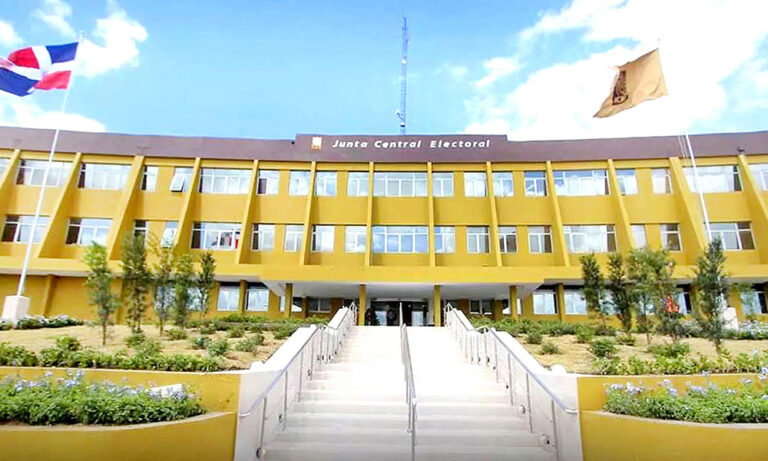 JCE anuncia conformación de 58 juntas municipales; partidos tendrán 10 días para impugnar