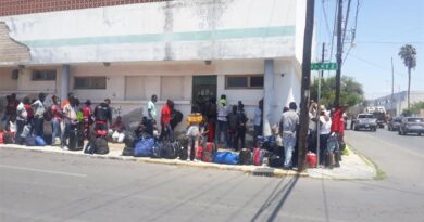 MEXICO: Más de 7,000 migrantes haitianos varados en Nuevo León
