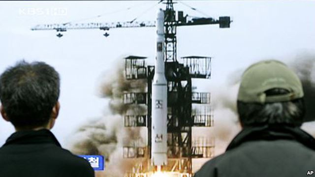 EE.UU. y Corea del Sur lanzan 8 misiles en respuesta a Corea del N.
