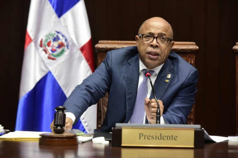 Diputados aprueban proyecto de ley que crea Departamento de Crédito Educativo para estudiantes de escasos recursos con índice alto