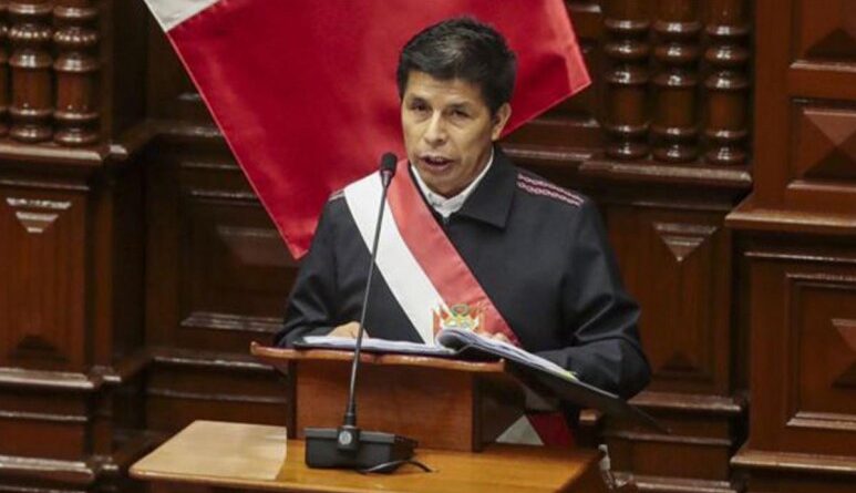 PERU: Fiscalía cita a declarar al presidente del país Pedro Castillo