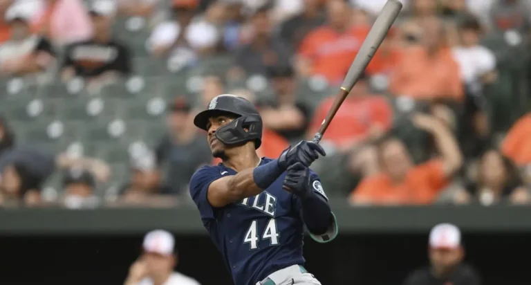 Julio Rodríguez, Vladi y Espinal despachan cuadrangulares