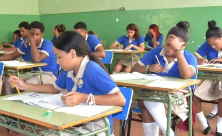 RD retrocede 10 años en el aprendizaje escolar