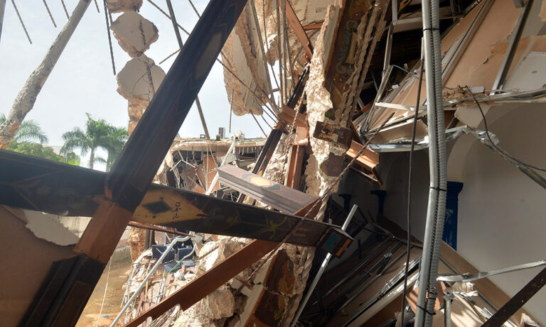 Atribuyen a construcción derrumbe en el Codia