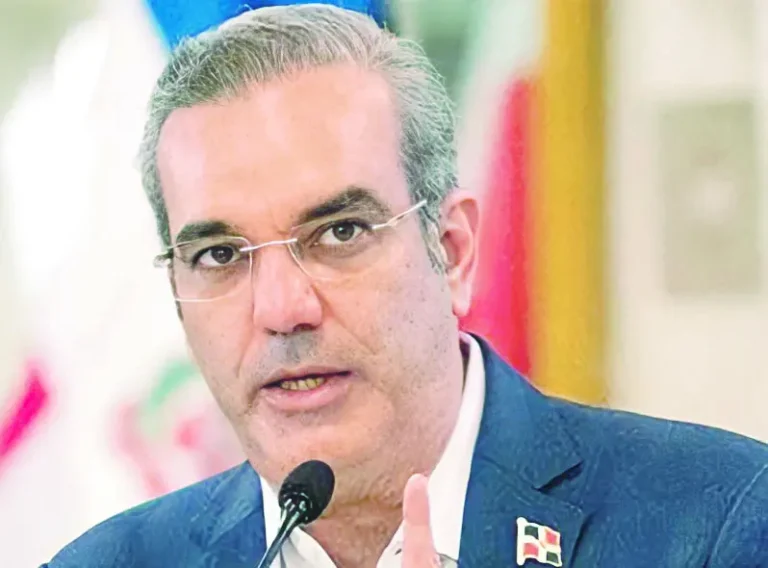 Abinader: «Esta es una sociedad que se está enfermando y por cualquier cosa se pelea»